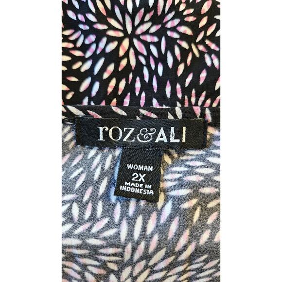 Roz & Ali Womens 2X Blouse Stretch Black Pink White S/S - Picture 6 of 8